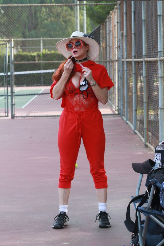 PHOEBE PRICE at a Tennis Courts in Los Angeles 11/13/2020