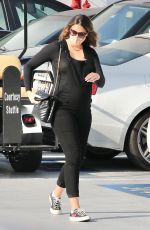 Pregnant APRIL LOVE GEARY Arrives at Doctor