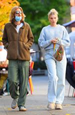Pregnant ELSA HOSK and Tom Daly Out in New York 11/05/2020