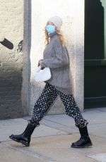 Pregnant ELSA HOSK Out and About in New York 11/20/2020