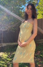 Pregnant EMILY RATAJKOWSKI - Instagram Photos 11/18/2020