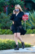 Pregnant EMMA ROBERTS Leaves a Friend