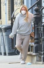 Pregnant HILARY DUFF Picking Up Delivered Food in New York 11/21/2020