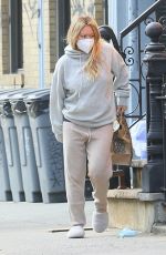 Pregnant HILARY DUFF Picking Up Delivered Food in New York 11/21/2020