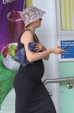 Pregnant JESINTA FRANKLIN Out and About in Sydney 11/17/2020