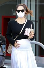 Pregnant KATHERINE MCPHEE Shopping for Baby Clothes in West Hollywood 11/09/2020