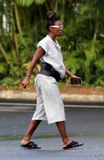 Pregnant KELLY ROWLAND Out in Hawaii 11/12/2020