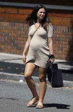 Pregnant MONIKA RADULOVIC Out Shopping in Double Bay 11/04/2020