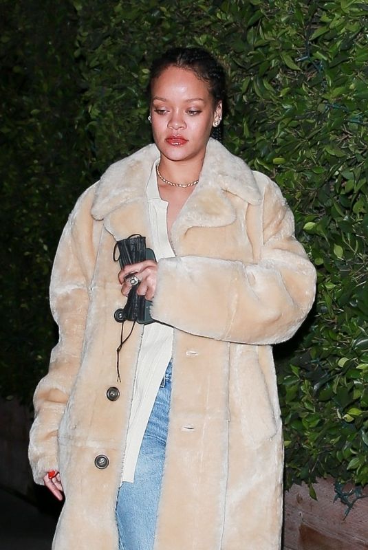 RIHANNA Leaves Giorgio Baldi in Santa Monica 11/11/2020