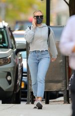 SCARLETT JOHANSSON Shows Her Wedding Ring Out in New York 11/09/2020