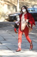 SCOUT WILLIS Leaves a Friend