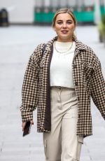 SIAN WELBY Leaves Global Radio in London 11/26/2020