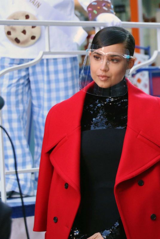 SOFIA CARSON Filming for Macy