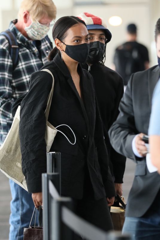 SOLANGE KNOWLES at LAX Airport in Los Angeles 11/22/2020