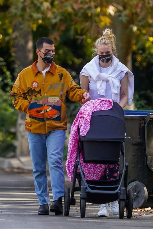 SOPHIE TURNER and Joe Jonas Out with Daughter Willa in Los Angeles 11/20/2020