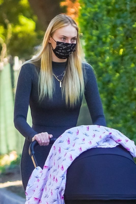 SOPHIE TURNER Out with Her Daughter in Los Angeles 11/16/2020