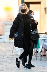 VANESSA KIRBY Out and About in Venice 11/05/2020