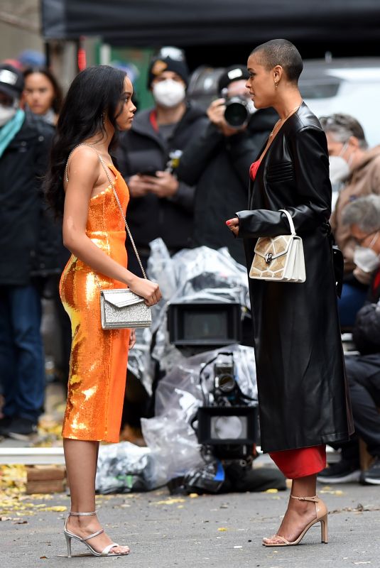 WHITNEY PEAK and JORDAN ALEXANDER on the Set of Gossip Girl in New York 11/17/2020