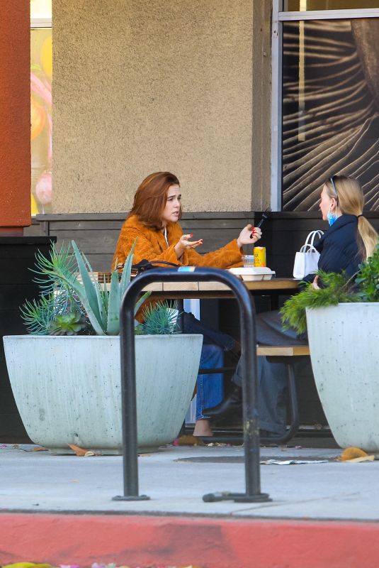 ZOEY DEUTCH Out for Coffe with a Friend in West Hollywood 11/08/2020