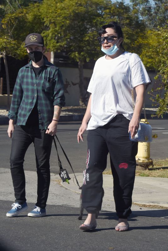 AMANDA BYNES Out with a Friend in Los Angeles 12/02/2020