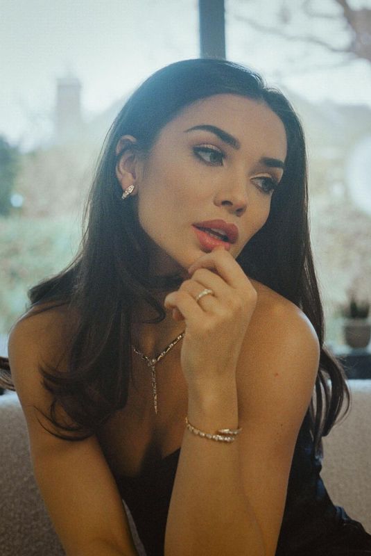AMY JACKSON for Bulgari, December 2020