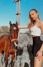 ANG WATTERS - Instagram Photos 12/02/2020