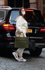 ASHLEY GRAHAM Arrives at Her Hotel in New York 12/18/2020