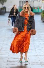ASHLEY ROBERTS Leaves Global Radio Studios in London 12/14/2020