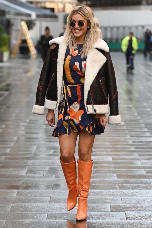 ASHLEY ROBERTS Leaves Heart FM in London 12/01/2020