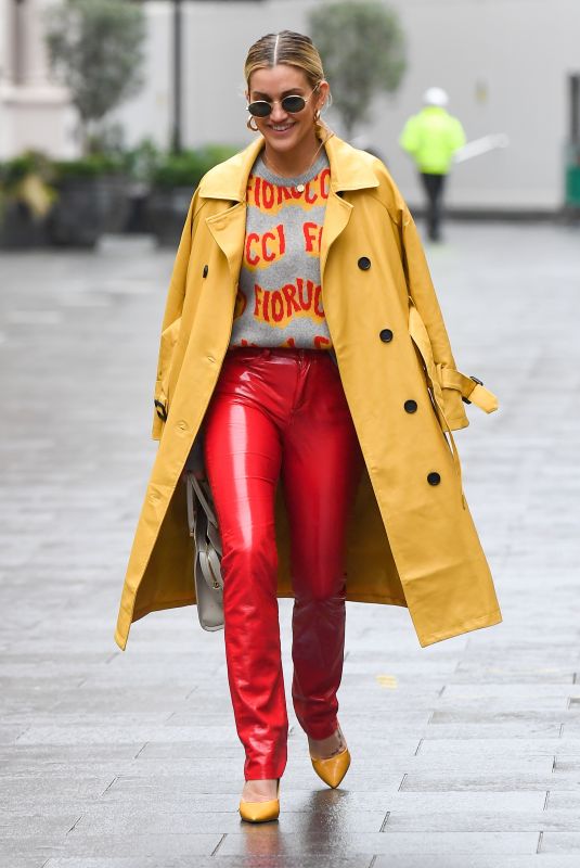 ASHLEY ROBERTS Leaves Heart FM in London 12/09/2020