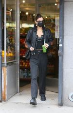 BELLA HADID Heading to a Supermarket in New York 12/01/2020