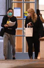 COURTENEY COX Leaves a Medical Building in Beverly Hills 12/18/2020