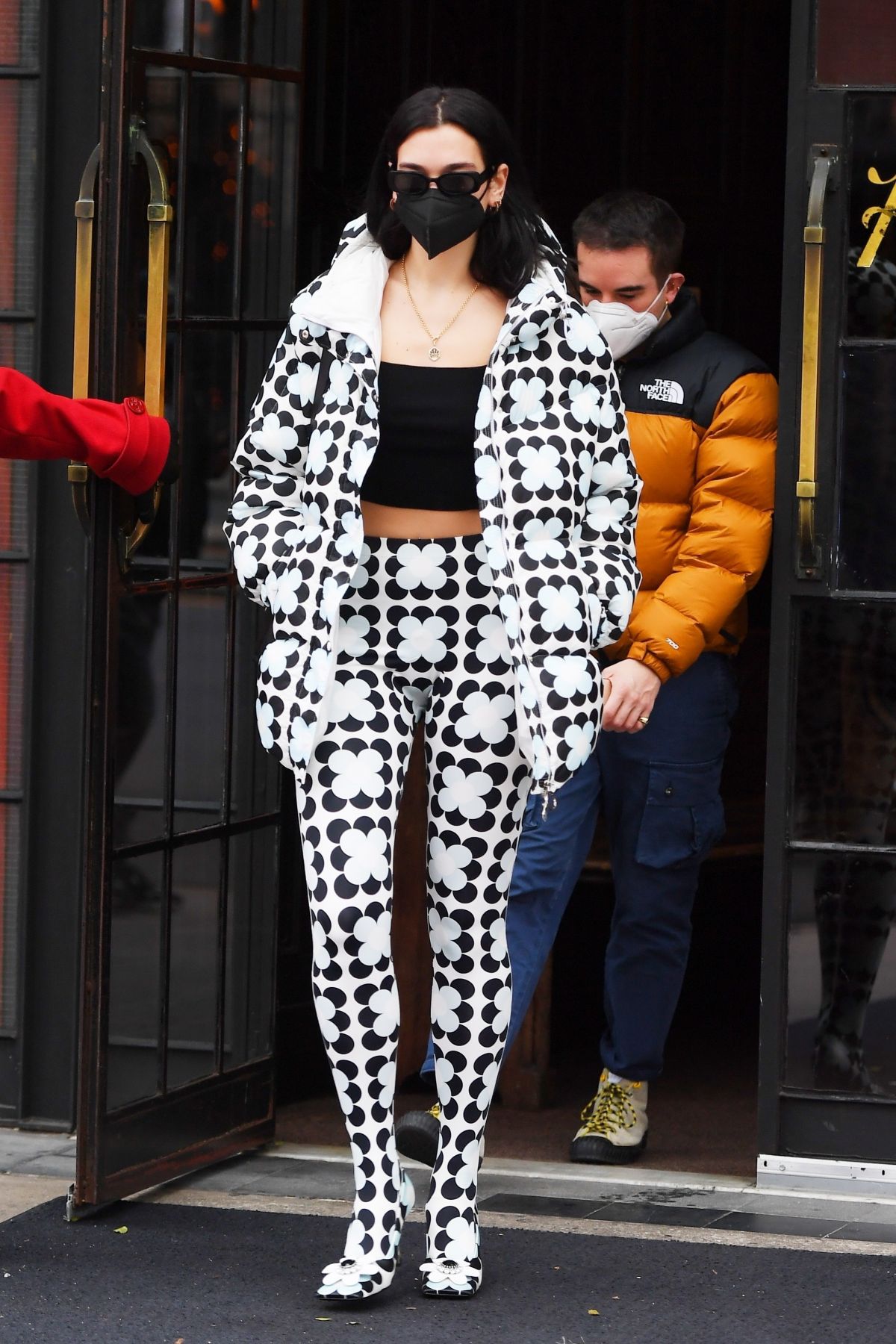 dua-lipa-out-and-about-in-new-york-city-12-16-2020-4.jpg