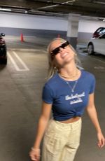 EMMA CHAMBERLAIN - Instagram Photos 12/19/2020