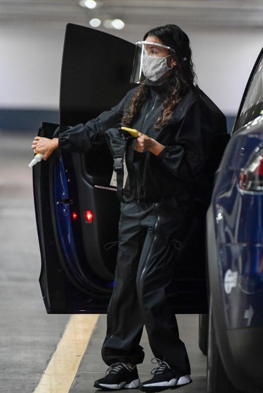 EVA LONGORIA Wearing a Face Mask Out in Los Angeles 12/10/2020