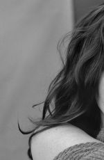 FELICITY JONES in The Sunday Times Style Magazine, Dece,ber 2020