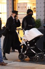 GIGI and BELLA HADID Out and About in New York 12/15/2020