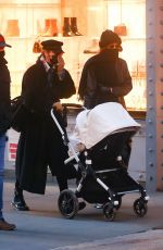 GIGI and BELLA HADID Out and About in New York 12/15/2020