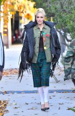 GWEN STEFANI Arrives at a Recording Studio in Santa Monica 12/14/2020