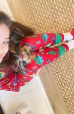 HAILEE STEINFELD - Instagram Photos 12/28/2020