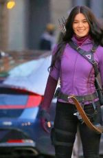 HAILEE STEINFELD on Hawkeye Set in New York 12/08/2020