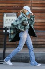 HAILEY and Justin BIEBER Shopping at Maxfield in West Hollywood 12/15/2020