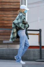 HAILEY and Justin BIEBER Shopping at Maxfield in West Hollywood 12/15/2020
