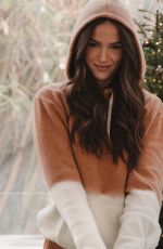 HELEN OWEN - Instagram Photos 12/08/2020