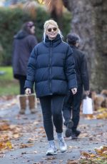 HOLLY WILLOGHBY Out and About in London 11/10/2020