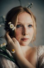 HUNTER KING and MOLLY QUINN for Flanelle Magazine, December 2020