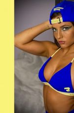 JADE CHYNOWETH - Instagram Photos 12/01/2020