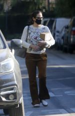 JENNIFER GARNER Out and About in Brentwood 12/03/2020
