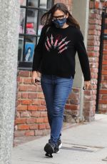 JENNIFER GARNER Out and About in Brentwood 12/17/2020