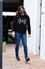 JENNIFER GARNER Out and About in Brentwood 12/17/2020